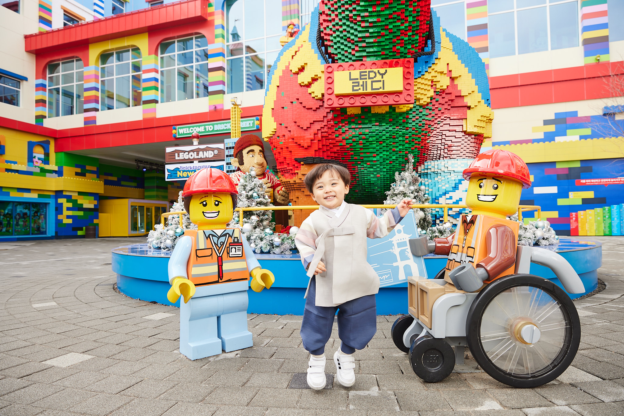 240206 LEGO LAND 02275